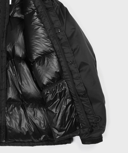 NANGA(ナンガ)の「NANGA×DUFFER CODURA / AURORA-TEX HOODED DOWN JACKET:ナンガ別注 オーロラテックス / コーデュラ ダウンジャケット / 760FP / スペイン産ダックダウン / 日本製 / MADE IN JAPAN / ハイスペック / フーデッド(ダウンジャケット/コート・メンズ・オレンジ/ブラック/カーキ・SMALL/X-LARGE/LARGE/MEDIUM)」の12枚目の写真