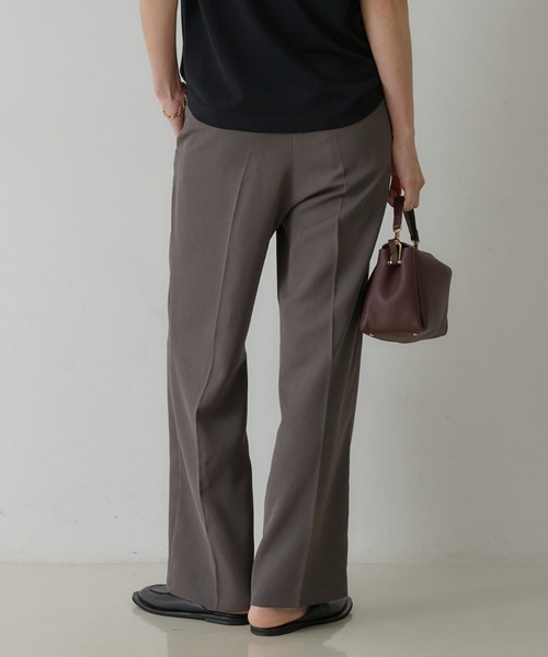 qualite(カリテ)の「タックストレートパンツ(その他パンツ・レディース・モカ/チャコールグレー・34/38/36)」の4枚目の写真
