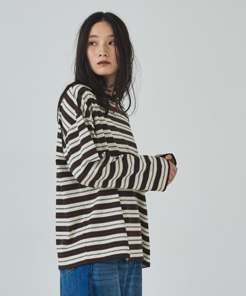 abahouse mavie(アバハウスマヴィ)の「マルチボーダーロングTシャツ(Tシャツ/カットソー・レディース・グレー/ブラウン/ライトグレー・フリー)」の15枚目の写真