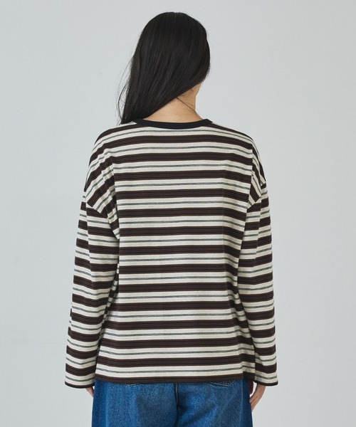 abahouse mavie(アバハウスマヴィ)の「マルチボーダーロングTシャツ(Tシャツ/カットソー・レディース・グレー/ブラウン/ライトグレー・フリー)」の7枚目の写真