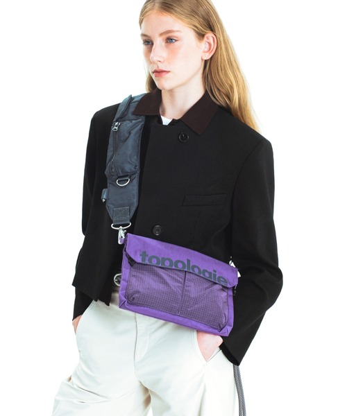 Topologie（トポロジー）の「Utility Musette Medium（ユーティリティ ミュゼット ミディアム）（ショルダーバッグ・レディース・パープル/ブルー系・ONE SIZE）」の7枚目の写真