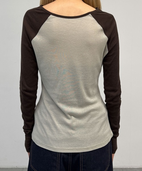 CANAL JEAN（キャナルジーン）の「El mar　配色ラグランシアーロンT（Tシャツ/カットソー・レディース・ブラウン/パープル・ONE SIZE）」の5枚目の写真
