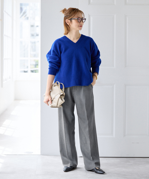 Spick & Span(スピックアンドスパン)の「《手洗い可 / 追加》起毛タックテーパードパンツ(スラックス・レディース・ブラック/その他1/ホワイト系その他/その他9・40/38/36/34)」の10枚目の写真