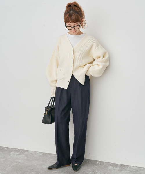 Spick & Span(スピックアンドスパン)の「《手洗い可 / 追加》起毛タックテーパードパンツ(スラックス・レディース・ブラック/その他1/ホワイト系その他/その他9・40/38/36/34)」の11枚目の写真