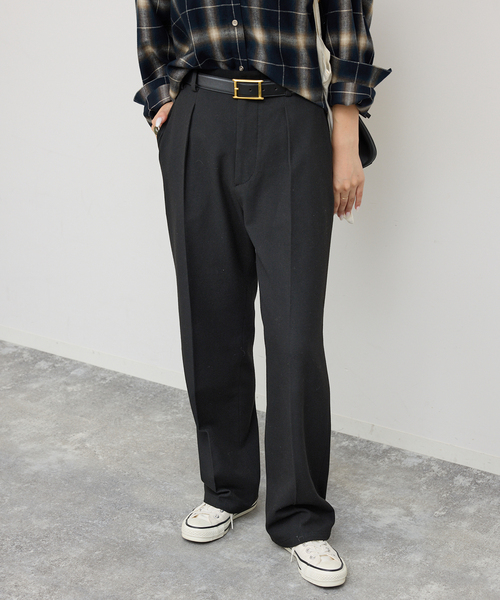 Spick & Span(スピックアンドスパン)の「《手洗い可 / 追加》起毛タックテーパードパンツ(スラックス・レディース・ブラック/その他1/ホワイト系その他/その他9・40/38/36/34)」の16枚目の写真