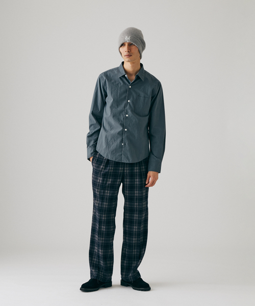 JOURNAL STANDARD(ジャーナルスタンダード)の「コットン ワッシャー アライン シャツ(シャツ/ブラウス・メンズ・ホワイト/チャコールグレー/キャメル・MEDIUM/LARGE)」の5枚目の写真