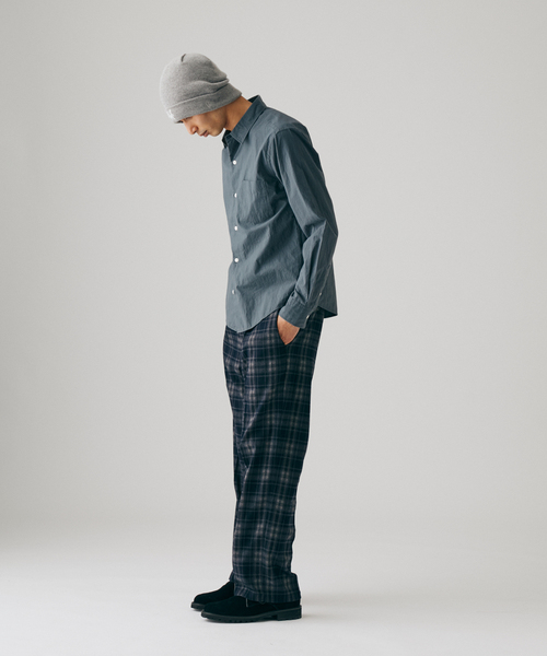 JOURNAL STANDARD(ジャーナルスタンダード)の「コットン ワッシャー アライン シャツ(シャツ/ブラウス・メンズ・ホワイト/チャコールグレー/キャメル・MEDIUM/LARGE)」の6枚目の写真