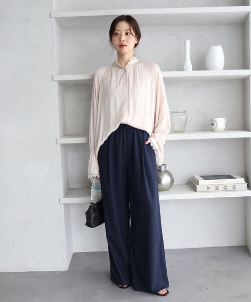 le.coeur blanc(ルクールブラン)の「ピンストライプイージーパンツ(その他パンツ・レディース・ネイビー/グレー・38)」の13枚目の写真