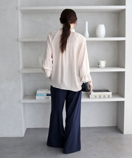 le.coeur blanc(ルクールブラン)の「ピンストライプイージーパンツ(その他パンツ・レディース・ネイビー/グレー・38)」の16枚目の写真