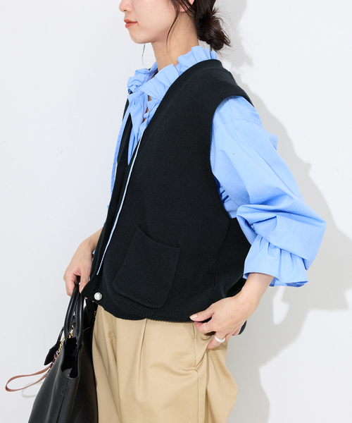 SLOBE IENA(スローブイエナ)の「《WEB限定/追加2》パールニットベスト(ベスト・レディース・チャコールグレー/ブラック・FREE)」の15枚目の写真
