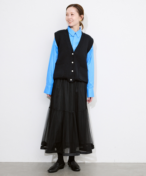 SLOBE IENA(スローブイエナ)の「《WEB限定/追加2》パールニットベスト(ベスト・レディース・チャコールグレー/ブラック・FREE)」の21枚目の写真