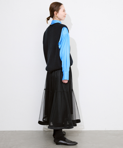 SLOBE IENA(スローブイエナ)の「《WEB限定/追加2》パールニットベスト(ベスト・レディース・チャコールグレー/ブラック・FREE)」の22枚目の写真