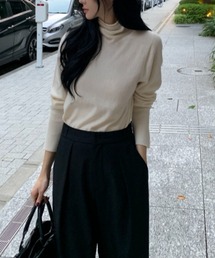 FAVORITO（ファヴォリート）の「ハイネックリラックスプルオーバー（その他トップス）」