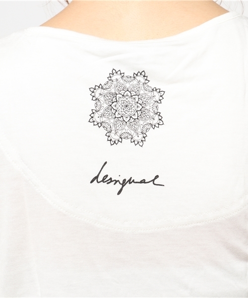 Desigual（デシグアル）の「「Desigual/デシグアル」Tシャツ（Tシャツ/カットソー・レディース・ホワイト・LARGE/X-SMALL/SMALL/MEDIUM）」の6枚目の写真