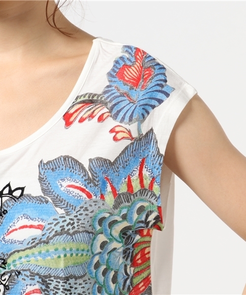 Desigual（デシグアル）の「「Desigual/デシグアル」Tシャツ（Tシャツ/カットソー・レディース・ホワイト・LARGE/X-SMALL/SMALL/MEDIUM）」の7枚目の写真