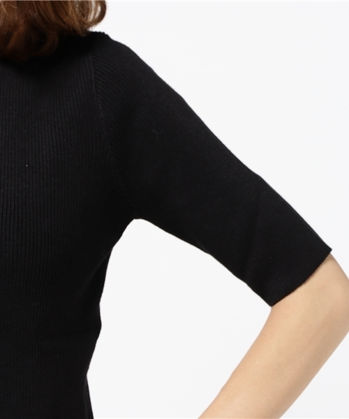 Pierrot（ピエロ）の「【お家で洗える・伸縮性たっぷり】プチハイネック/モックネック 五分袖リブニット（ニット/セーター・レディース・ブラック/ボルドー/チャコール/オフホワイト・L/M）」の11枚目の写真