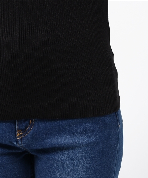 Pierrot（ピエロ）の「【お家で洗える・伸縮性たっぷり】プチハイネック/モックネック 五分袖リブニット（ニット/セーター・レディース・ブラック/ボルドー/チャコール/オフホワイト・L/M）」の12枚目の写真