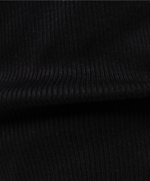 Pierrot（ピエロ）の「【お家で洗える・伸縮性たっぷり】プチハイネック/モックネック 五分袖リブニット（ニット/セーター・レディース・ブラック/ボルドー/チャコール/オフホワイト・L/M）」の13枚目の写真