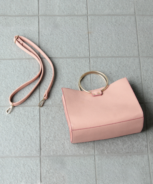 mysty woman（ミスティウーマン）の「リングハンドルショルダーバッグ（ショルダーバッグ・レディース・アイボリー/ブラック/キャメル/ピンク/ブラック系その他・FREE）」の18枚目の写真