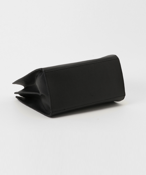 mysty woman（ミスティウーマン）の「リングハンドルショルダーバッグ（ショルダーバッグ・レディース・アイボリー/ブラック/キャメル/ピンク/ブラック系その他・FREE）」の7枚目の写真