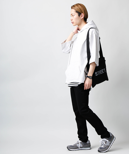 WEGO(ウィゴー)の「WEGO/スラブ裏毛BOXYビッグシルエットプルパーカー(Tシャツ/カットソー・メンズ・スミクロ/ネイビー/オフホワイト/オートミール/ライトイエロー/ライム/ライトピンク/ライトパープル・LARGE/MEDIUM)」の20枚目の写真