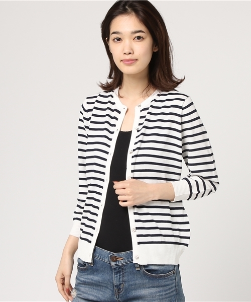 Honeys（ハニーズ）の「７分袖ＵＶ変わりボタンカーディガン（カーディガン/ボレロ・レディース・オフホワイト/ホワイト×ブルー/ブラック/ラベンダー/ホワイト×ネイビー/ピンク/ネイビー/イエロー/サックスブルー・L/M）」の4枚目の写真