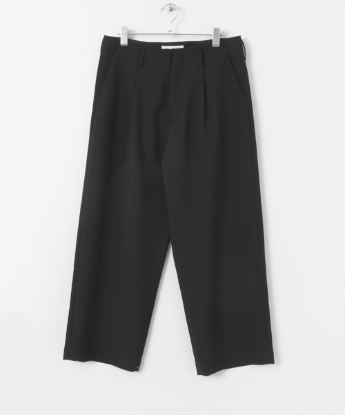 URBAN RESEARCH（アーバンリサーチ）の「UR PEトロピカルタックワイドパンツ（その他パンツ・メンズ・グレー/ブラック・LARGE/MEDIUM）」の12枚目の写真