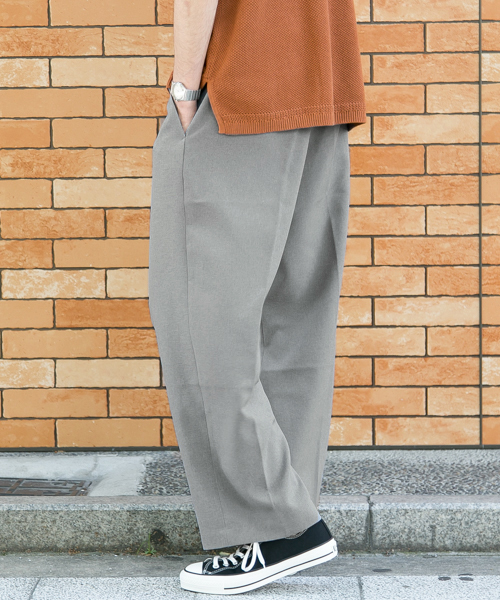 URBAN RESEARCH（アーバンリサーチ）の「UR PEトロピカルタックワイドパンツ（その他パンツ・メンズ・グレー/ブラック・LARGE/MEDIUM）」の15枚目の写真