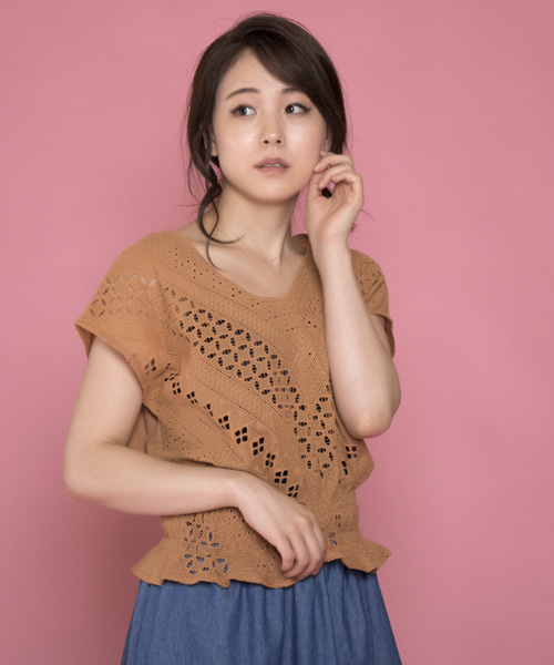 lala Born(ララボーン)の「lala born/ローンアイレット切替ブラウス(シャツ/ブラウス・レディース・その他/ベージュ/テラコッタ/キャメル/イエロー・FREE)」の1枚目の写真