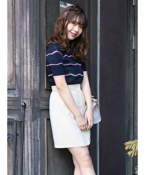 dazzlin（ダズリン）の「アイレットボーダーニットトップス（ニット/セーター・レディース・オフホワイト/オレンジ/ネイビー・FREE）」の22枚目の写真