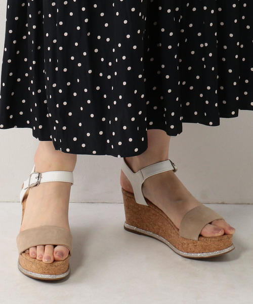 ODETTE E ODILE（オデットエオディール）の「OFC アクセントラインウェッジ サンダル70（サンダル・レディース・シルバー/イエロー/ベージュ/ブラック/オリーブ・37/35/36）」の16枚目の写真