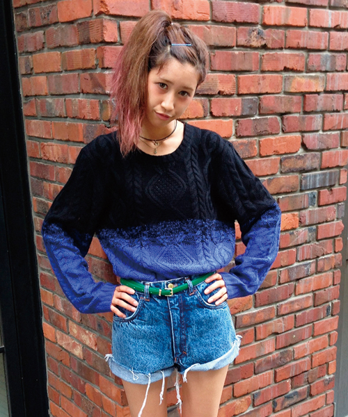 WEGO（ウィゴー）の「WEGO/グラデーションケーブルニット（ニット/セーター・レディース・ダークグレー/ブルー/ピンク・FREE）」の13枚目の写真