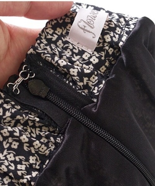 flower(フラワー)の「スウィンギングスカート(スカート・レディース・ブラック/ブラウン/オレンジ・FREE)」の11枚目の写真