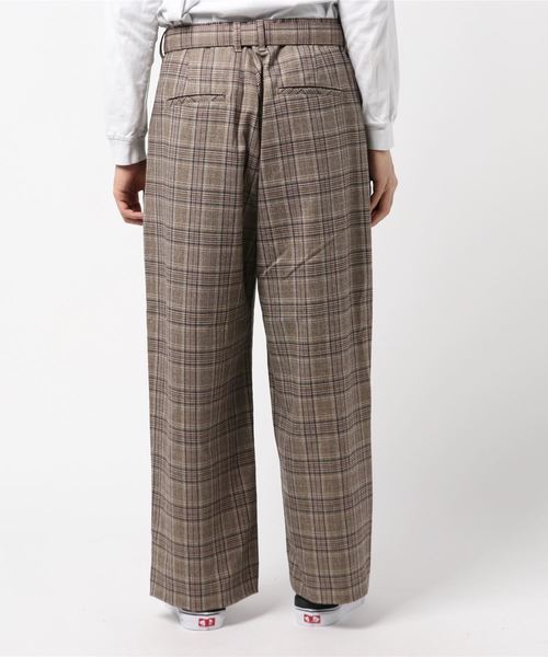 WEGO（ウィゴー）の「WEGO/ベルト付きチェックワイド起毛スラックス（スラックス・メンズ・ブラック系その他2/ブラウン系その他2・SMALL/MEDIUM/LARGE）」の5枚目の写真