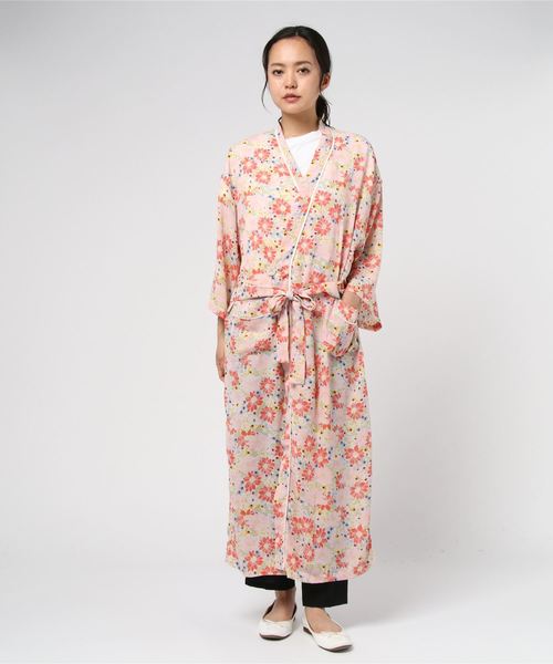 LB/S （エルビーエス）の「和柄シャツガウン/花柄/巾着付き（カーディガン/ボレロ・レディース・ベージュ/ネイビー/レッド・FREE）」の3枚目の写真