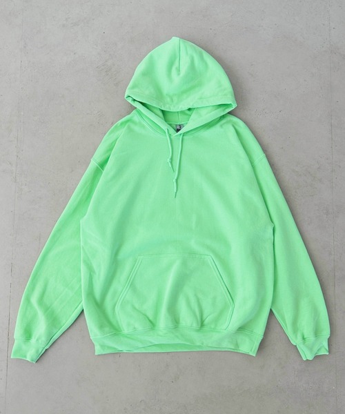 GILDAN（ギルダン）の「GILDAN(ギルダン) / スーパーオーバー サイズ展開多数 コットン無地　プルオーバーパーカー スウェットフーディー（パーカー・レディース・カーキ/杢グレー/グリーン系その他/ロイヤルブルー/マルーン/ライトピンク/パープル/ホワイト/ブラック/オレンジ/ゴールド/レッド/ネイビー/サックスブルー/サンドベージュ/ダークグリーン/ラベンダー/ダークブラウン/アッシュグレー/チャコールグレー/ミント・L/XL/M/S）」の10枚目の写真