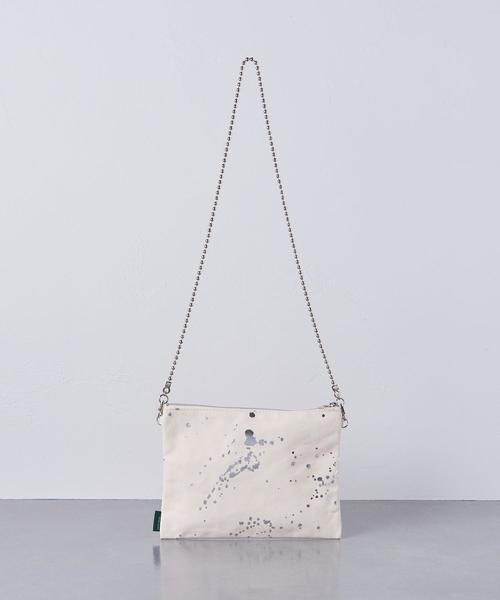 TEMBEA(テンベア)の「【一部別注】<TEMBEA(テンベア)>チェーン フラット ポシェット†(ショルダーバッグ・レディース・ブラック/オフホワイト・FREE)」の6枚目の写真