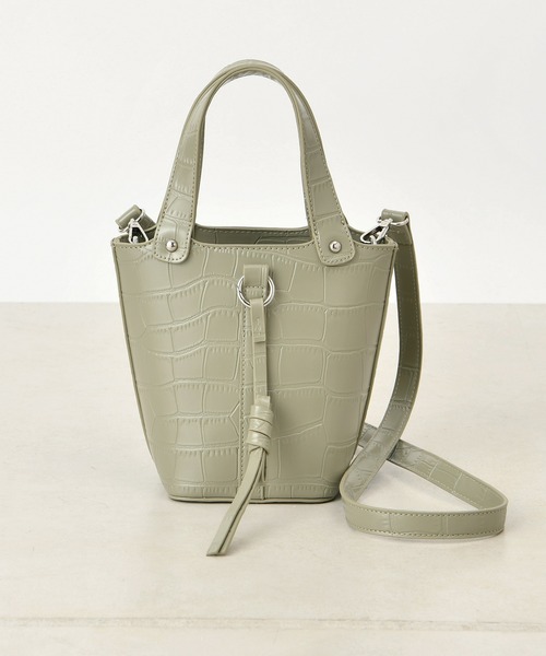 one after another NICE CLAUP（ワンアフターアナザーナイスクラップ）の「クロコ2Wayミニバッグ（ハンドバッグ・レディース・ブラウン/カーキ/アイボリー・FREE）」の3枚目の写真