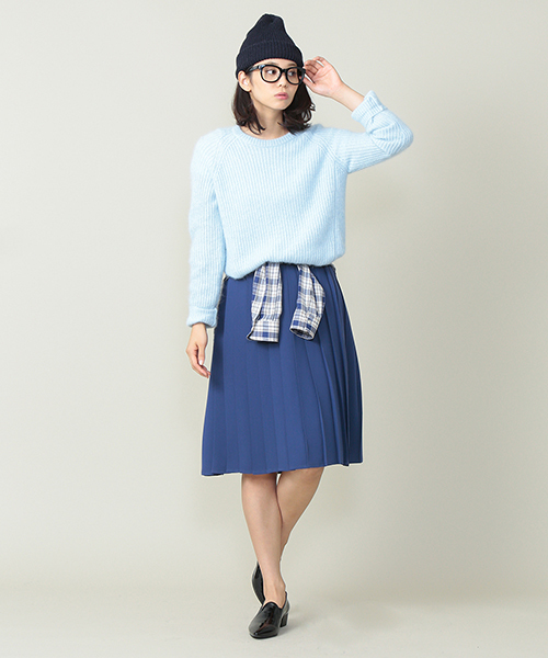 ELFORBR（エルフォーブル）の「キャッシュアンゴラ畦クルーネックプルオーバー（Tシャツ/カットソー・レディース・トップグレー/グリーン/サックスブルー・MEDIUM）」の14枚目の写真