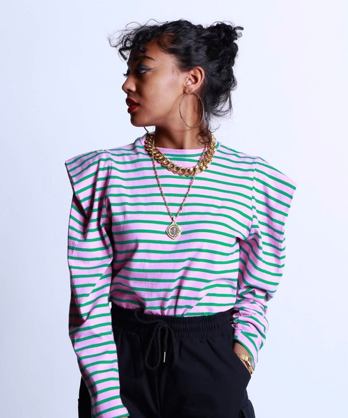 Atmos Pink パワーショルダー ボーダー トップス