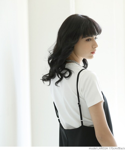 coca(coca)(コカ)の「シンプルストレッチ素材サロペットスカート(サロペット/オーバーオール・レディース・ブラック・ONE SIZE)」の6枚目の写真