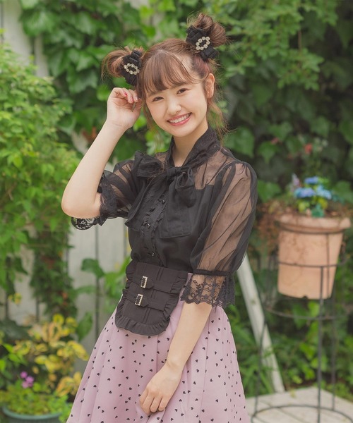 ROJITA（ロジータ）の「BIGリボンチュールブラウス（シャツ/ブラウス・レディース・ブラック/ベージュ/ピンク・FREE）」の4枚目の写真