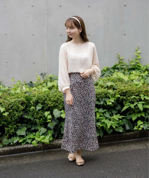 flower(フラワー)の「ウォータリーレディブラウス(シャツ/ブラウス・レディース・アイボリー/ベージュ・FREE)」の5枚目の写真