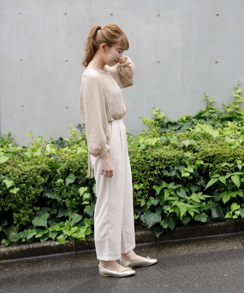 flower(フラワー)の「ウォータリーレディブラウス(シャツ/ブラウス・レディース・アイボリー/ベージュ・FREE)」の11枚目の写真