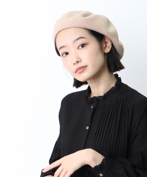 salle de bal(サルデバル)の「ウールベレー帽 / WOOL BERET(ハンチング/ベレー帽・レディース・ブラック/グレー/チャコールグレー/ベージュ/ネイビー/バーガンディー/ブラウン/ワインレッド・FREE)」の5枚目の写真