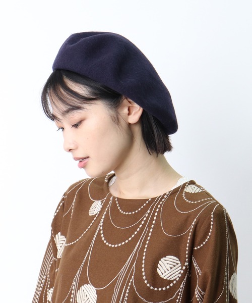 salle de bal(サルデバル)の「ウールベレー帽 / WOOL BERET(ハンチング/ベレー帽・レディース・ブラック/グレー/チャコールグレー/ベージュ/ネイビー/バーガンディー/ブラウン/ワインレッド・FREE)」の11枚目の写真
