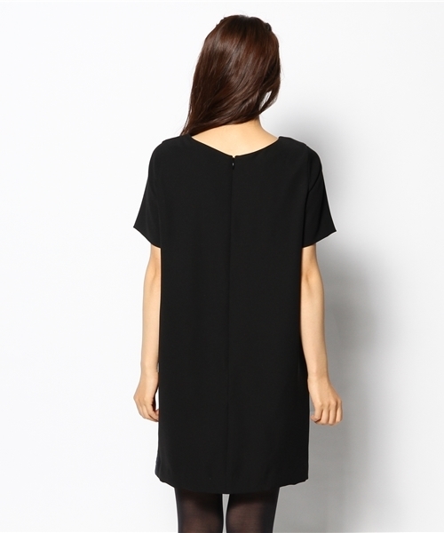 BEAMS LIGHTS Women's（ビームスライツ ウィメンズ）の「BEAMS LIGHTS / 片脇レース ワンピース（ワンピース・レディース・ブラック/ブラウン系その他・36/38）」の12枚目の写真