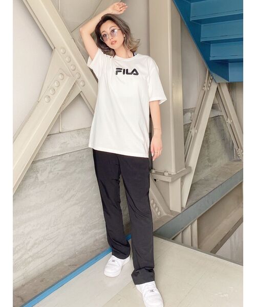 FILA（フィラ）の「GYDA×FILA BUG BASKETBALL Tシャツ（Tシャツ/カットソー・レディース・オフホワイト/ブラック・FREE）」の9枚目の写真