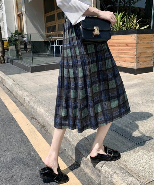 MAISON DE THERESE（メゾン ド テレーズ）の「2020年秋冬レディース ソフト起毛チェック柄ギャザースカート（スカート・レディース・ブラック/イエロー/ブルー/グリーン/ブラック系その他/ブルー系その他/イエロー系その他・S/M/L）」の3枚目の写真