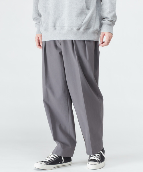 CONVERSE TOKYO センタープレス　ワイドパンツ　タグ付き新品未使用 CONVERSE TOKYO センタープレスワイドパンツタグ付き新品未使用